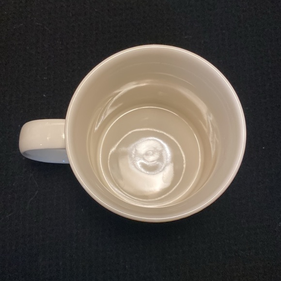 Daejeon, Korea. Starbucks coffee mug. 2013 - Picture 4 of 6